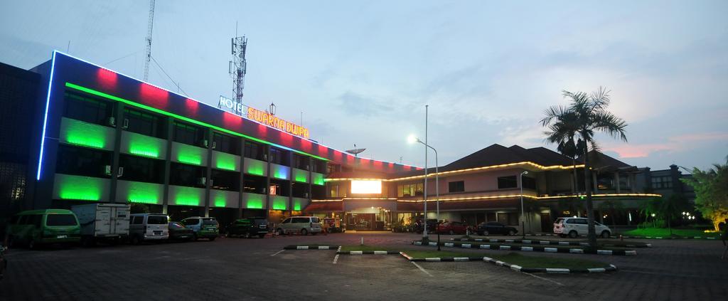 Hotel Swarna Dwipa Palembang Dış mekan fotoğraf